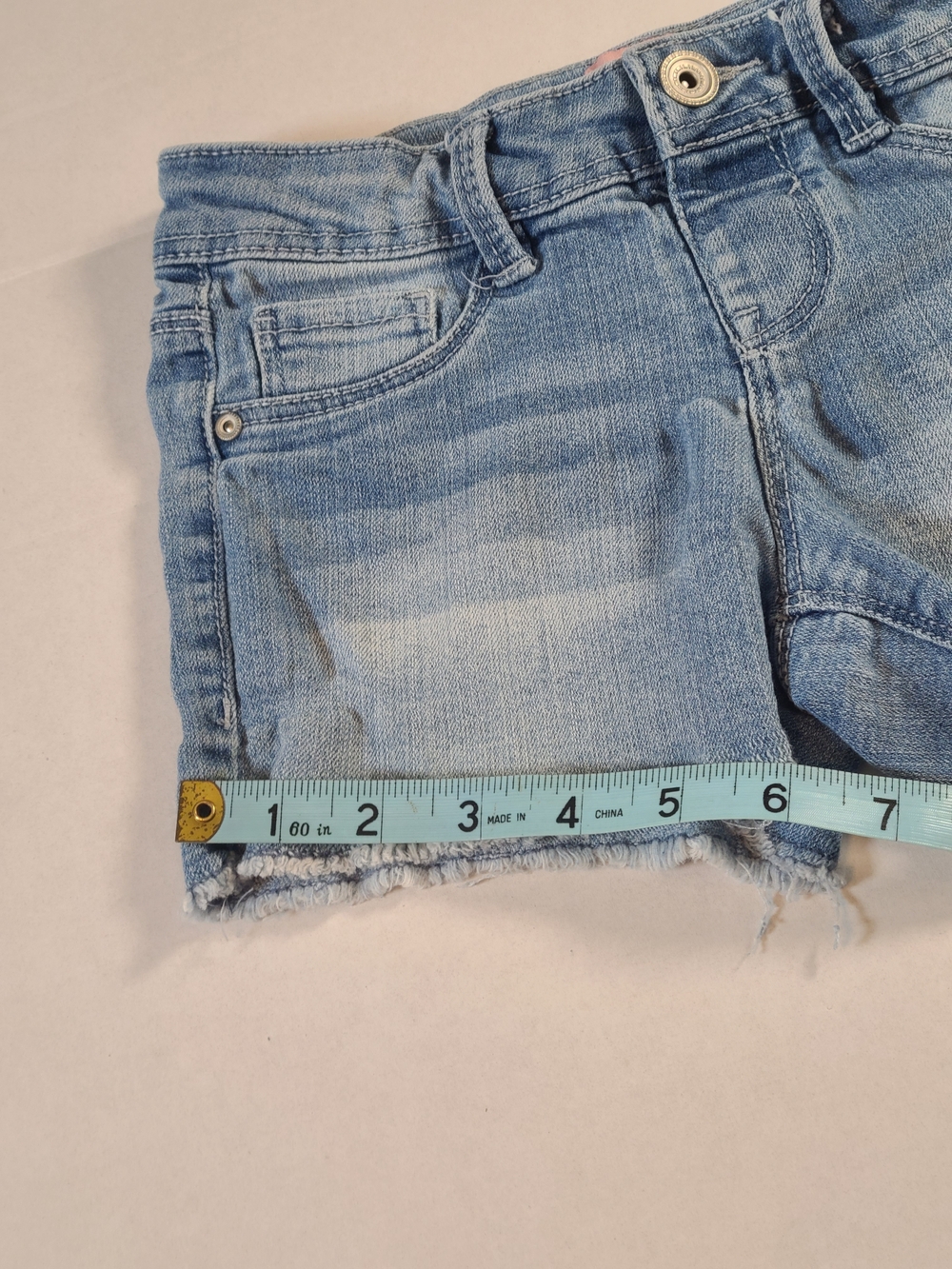 Squeeze Girls Light Blue Denim Cutoff Jean Shorts Size 7 - Picture 8 of 9